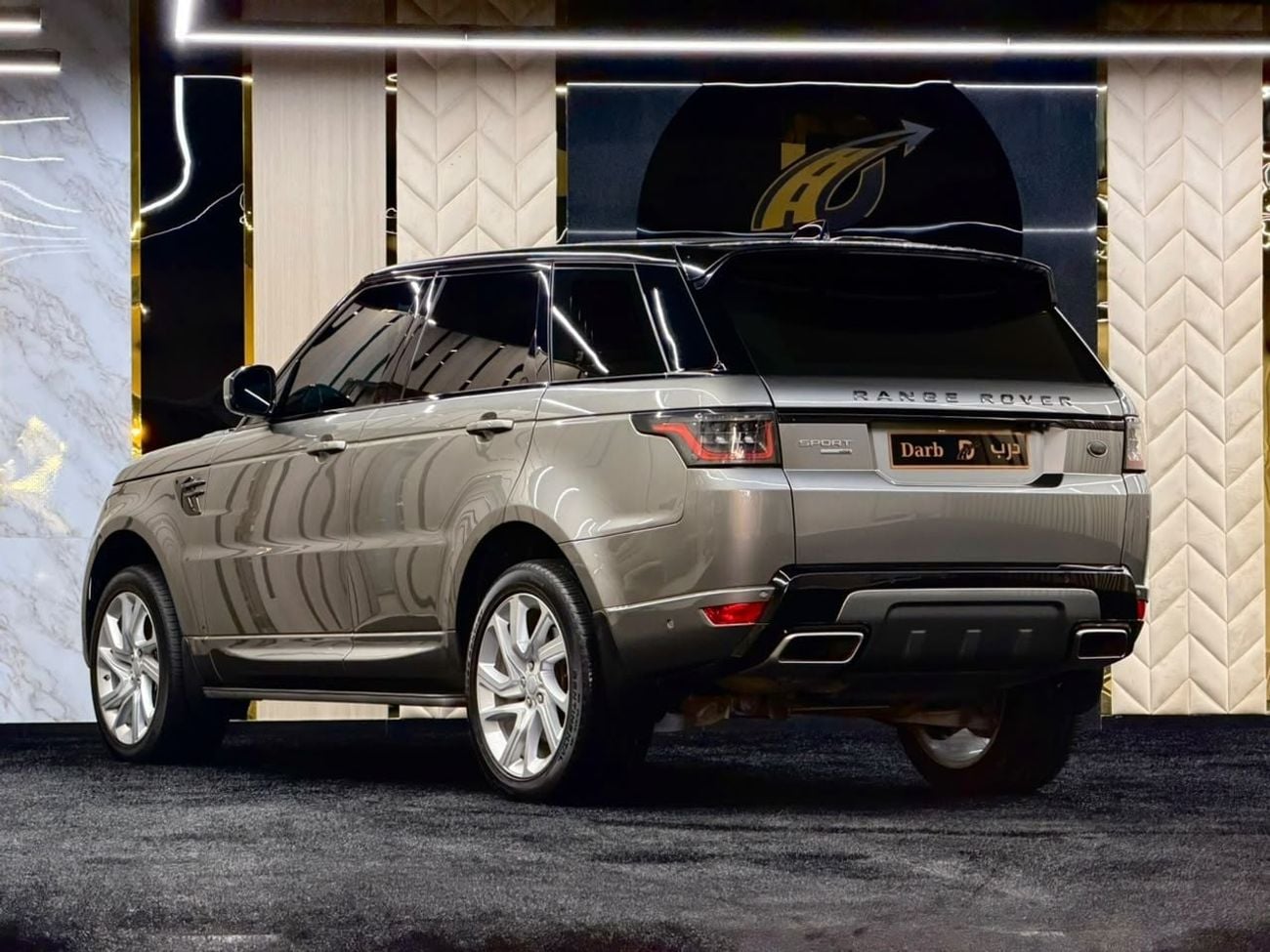 Land Rover Range Rover Sport HSE DYNAMIC