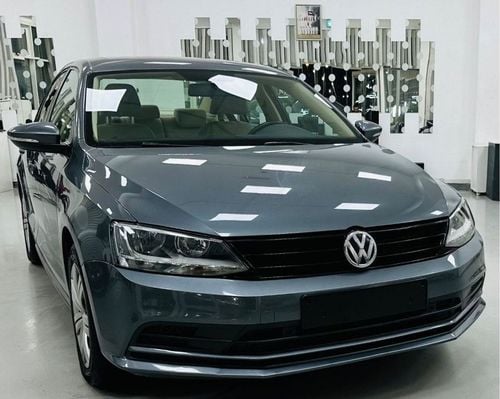 Volkswagen Jetta COMFORTLINE SE Trendline S GCC .. Perfect Condition .. 1,6 L ..