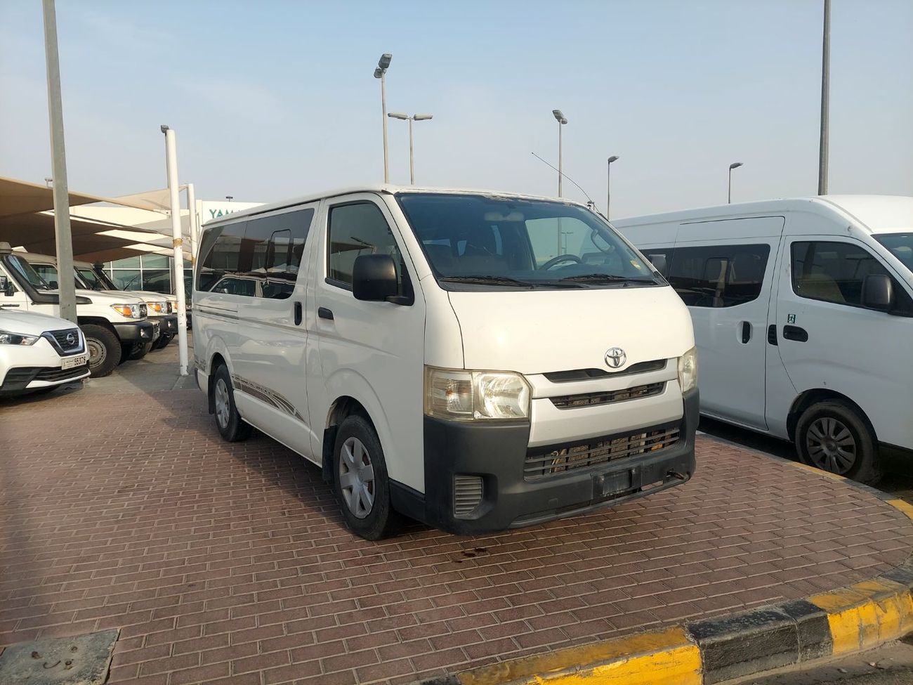 Toyota Hiace 2.5l DIESEL MANUAL TRANSMISSION