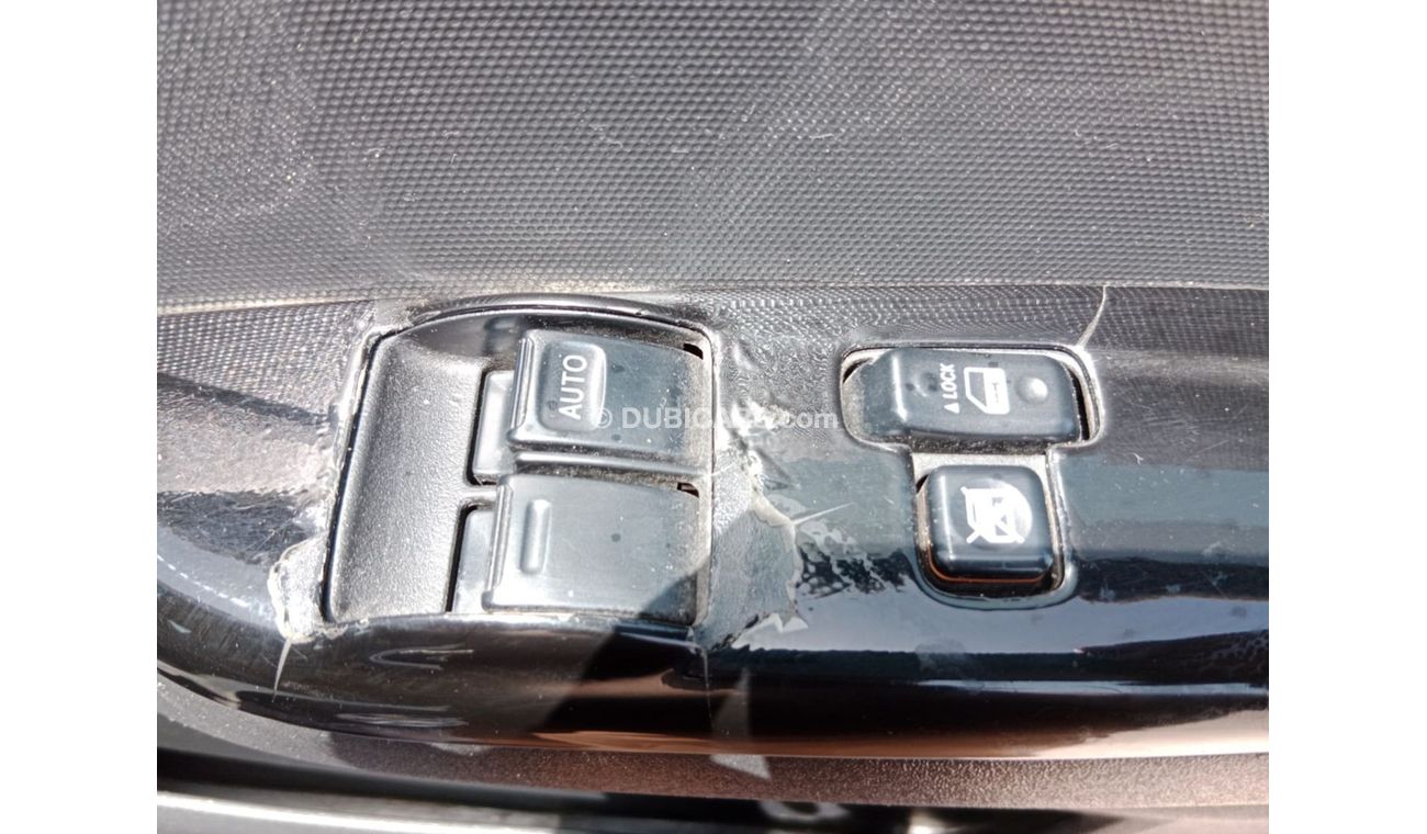 Toyota Hiace TOYOTA HIAVE VAN RIGHT HAND DRIVE (PM1304)