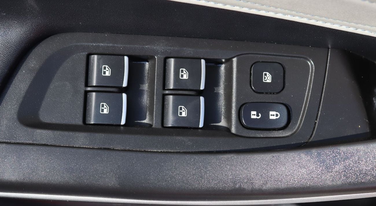 JAC JS4 JAC JS4 Tubro - GCC - 2023 - 1.5L - no accidents, low mileage -in excellent condition