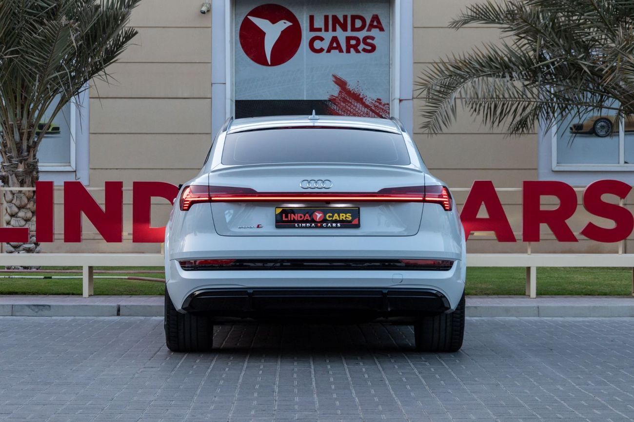 أودي اي ترون 55 Quattro