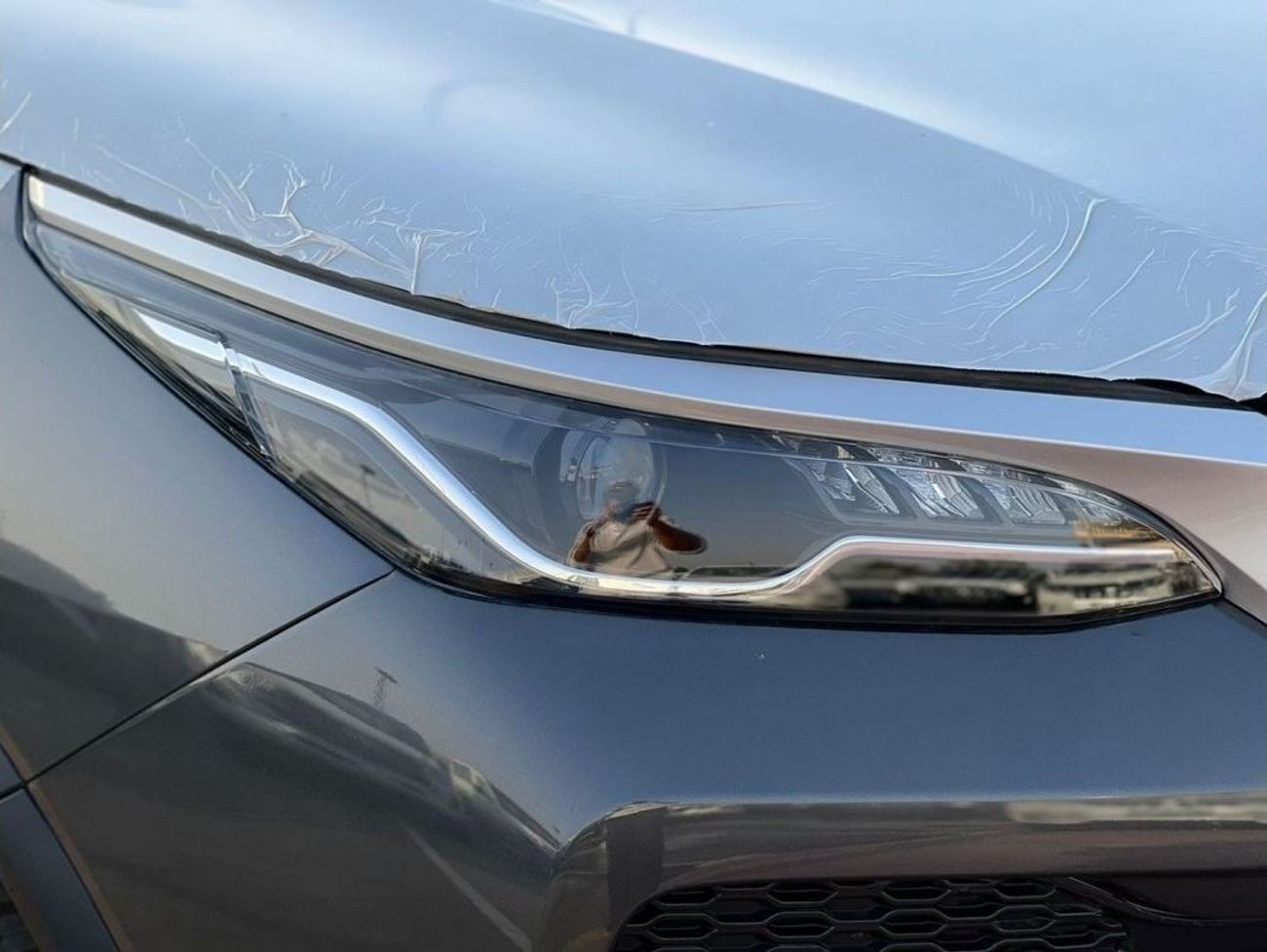 تويوتا فورتونر TOYOTA FORTUNER (TGN156) 2.7L SUV 4WD 5Doors