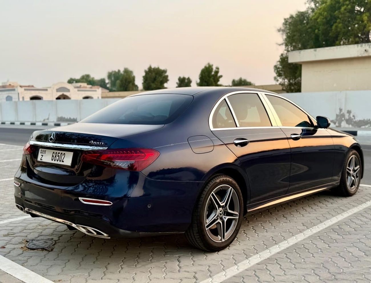 Mercedes-Benz E300 4Matic