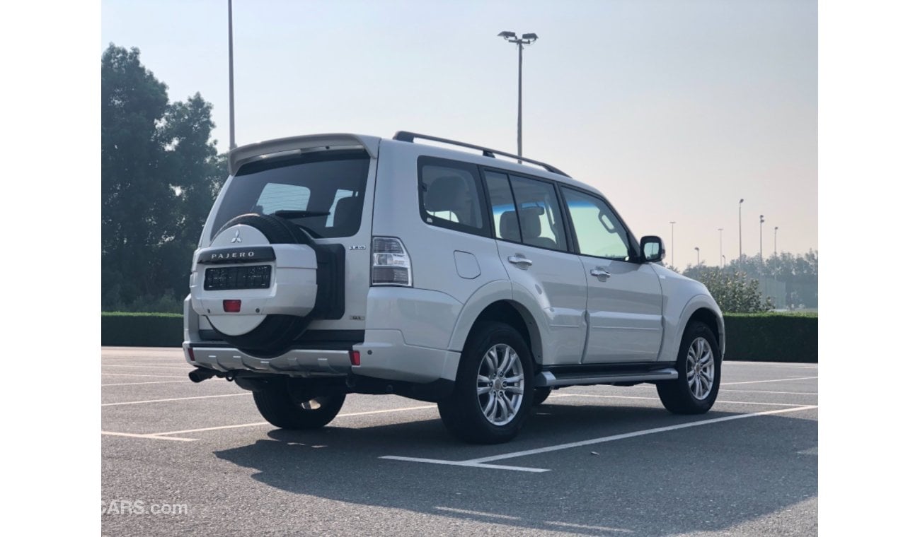 Mitsubishi Pajero GLS MITSUBISHI PAJERO MODEL 2014 GCC CAR PERFECT CONDITION INSIDE AND OUTSIDE