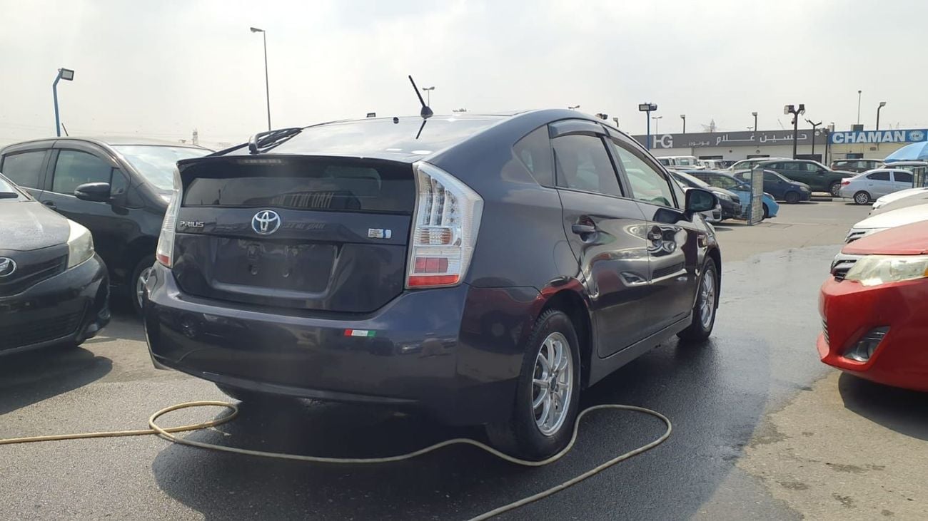 تويوتا برياس Fresh Import Like a New Car