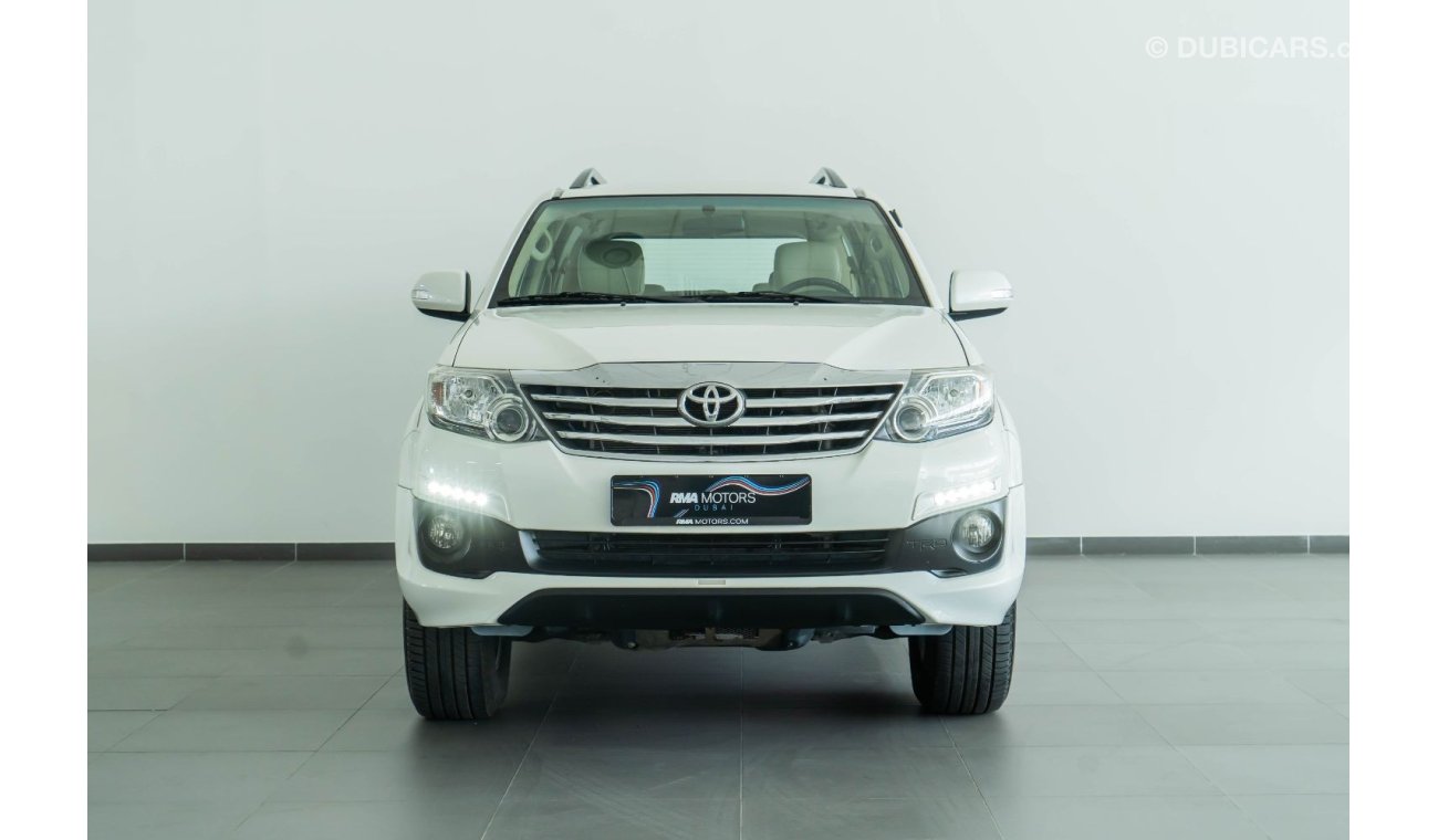 Toyota Fortuner 2015 Toyota Fortuner TRD 4.0L V6 / 7-Seater / Full Option