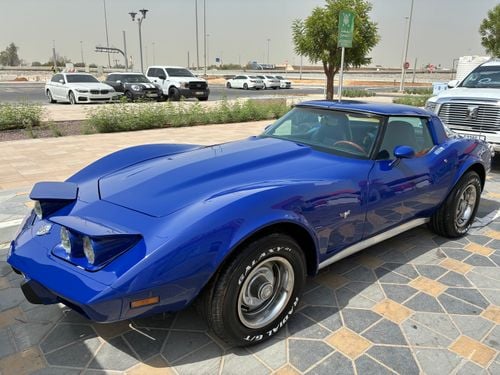 Chevrolet Corvette Corvette C3 Base Coupe 2-Door with a 5.7L 350Cu.In. V8
