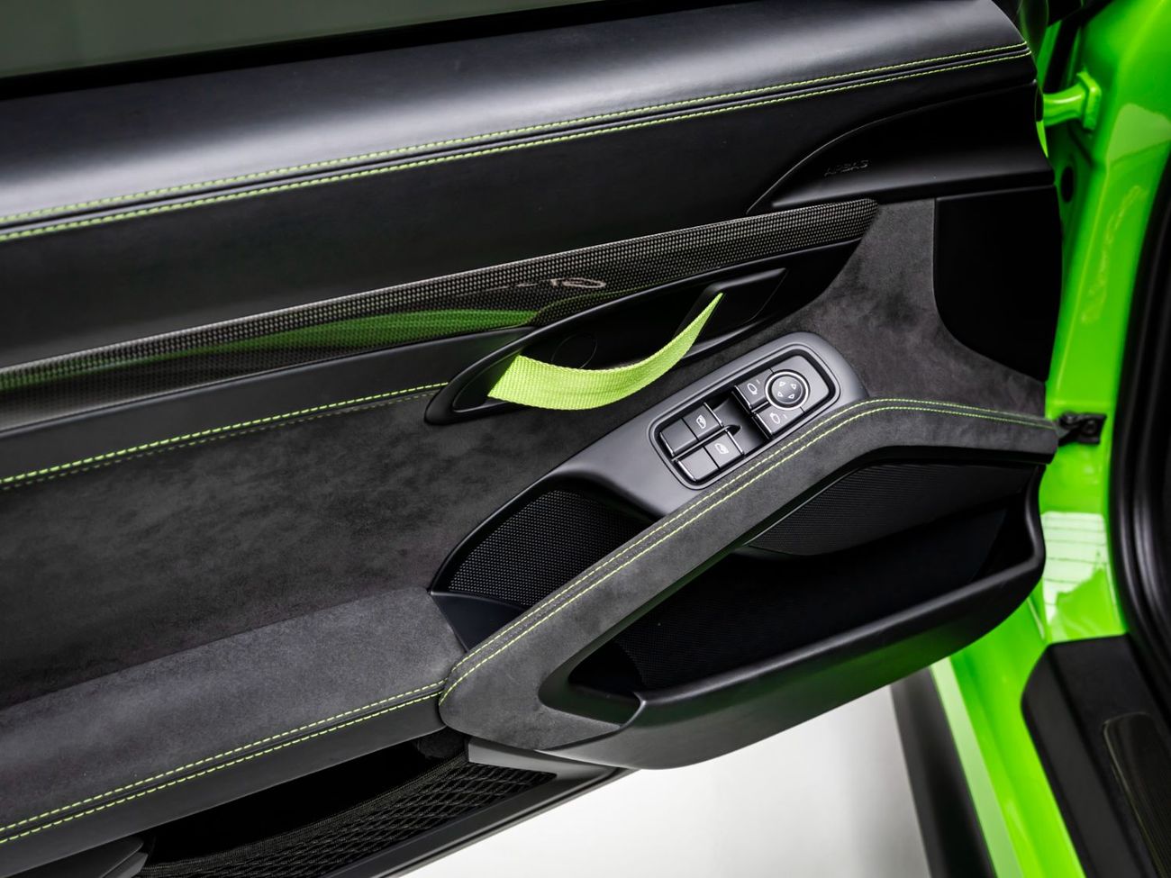 Porsche 911 GT3RS 4.0L (2 Seater) 2019 Porsche 911 GT3 RS, Porsche Warranty, Full Service History, Low KMs, GCC