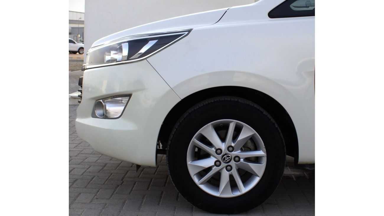 تويوتا إينوفا تويوتا إنوفا SE (AN140)، 2020، 5 د آر إم بي في، 2.7 لتر 4 سلندر بنزين، أوتوماتيك، دفع خلفي