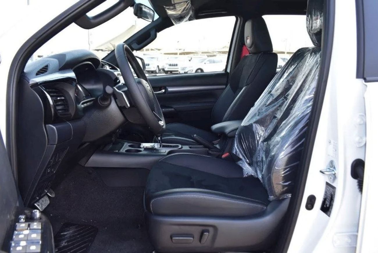 تويوتا هيلوكس 2024 TOYOTA HILUX DOUBLE CAB GR SPORTS V6 4.0L PETROL 4WD AT