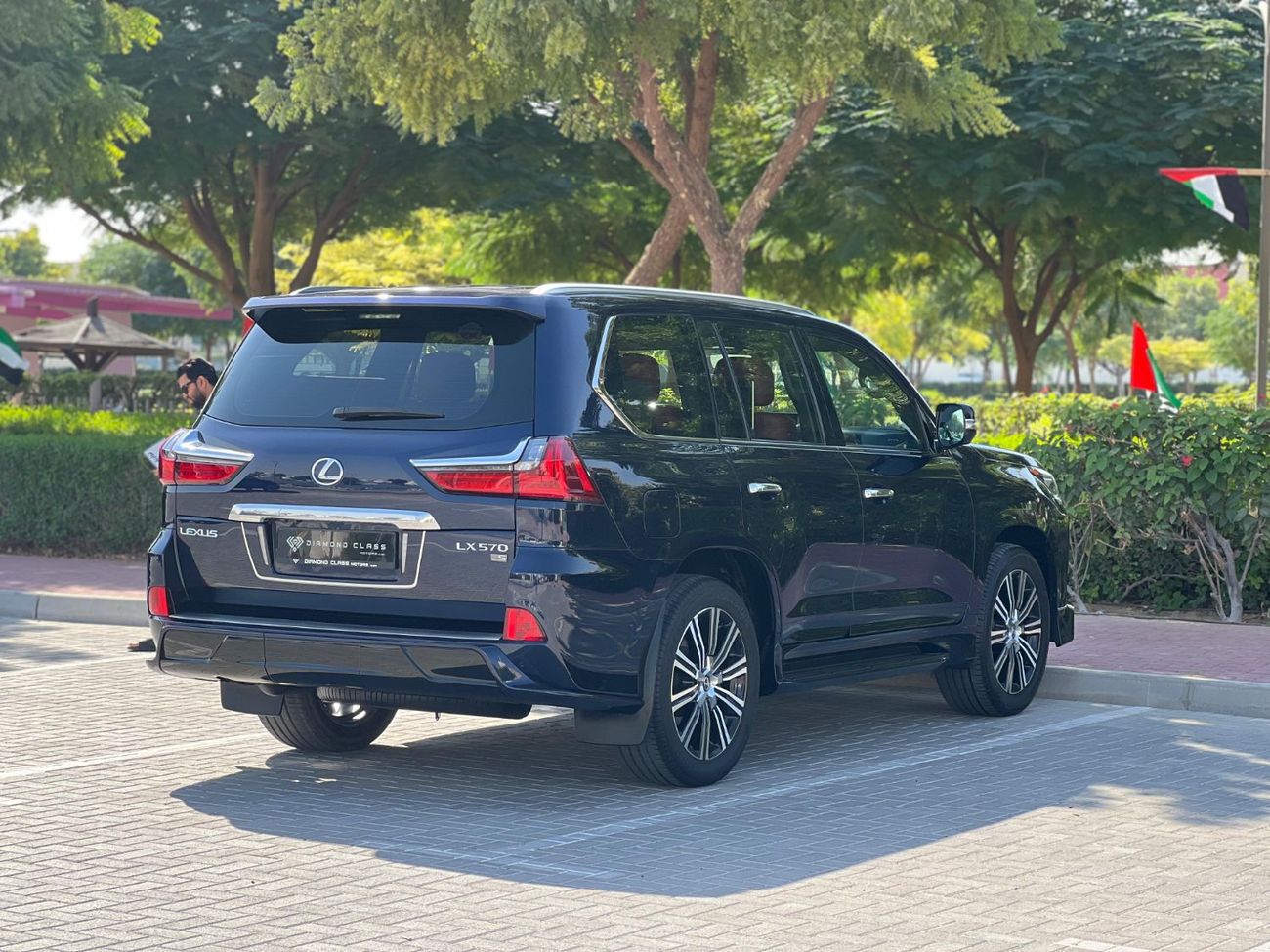 لكزس LX 570 Signature 5.7L