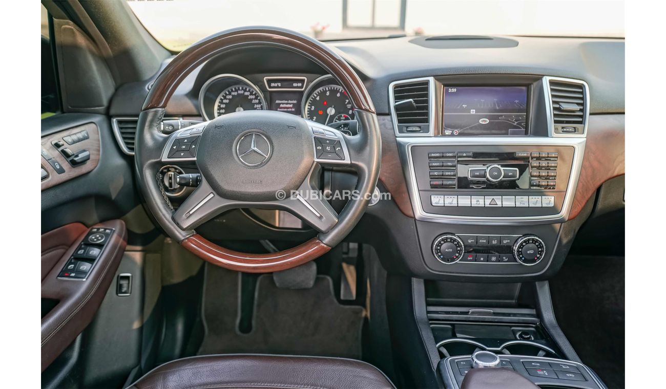مرسيدس بنز ML 500 AMG - Excellent Condition - AED 1,876 Per Month! - 0% DP
