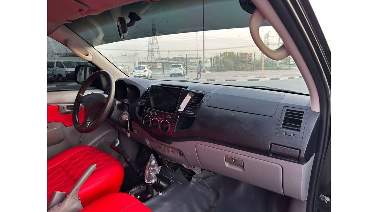 Toyota Hilux DOUBLE CABIN | PREMIUM SPORTS BAR WITH BASKET | 2009 | 2.7L PETROL | LHD | MANUAL | RED INTERIOR