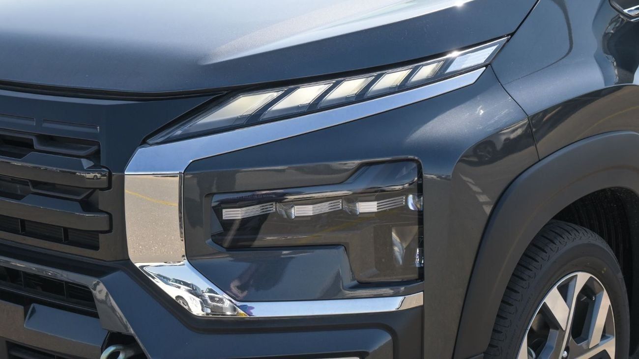 Mitsubishi Xpander Cross Brand New Mitsubishi Xpander Cross 2025 1.5L AT FWD|Grey/Black|XPANDER-CR-25| FOR EXPORT ONLY