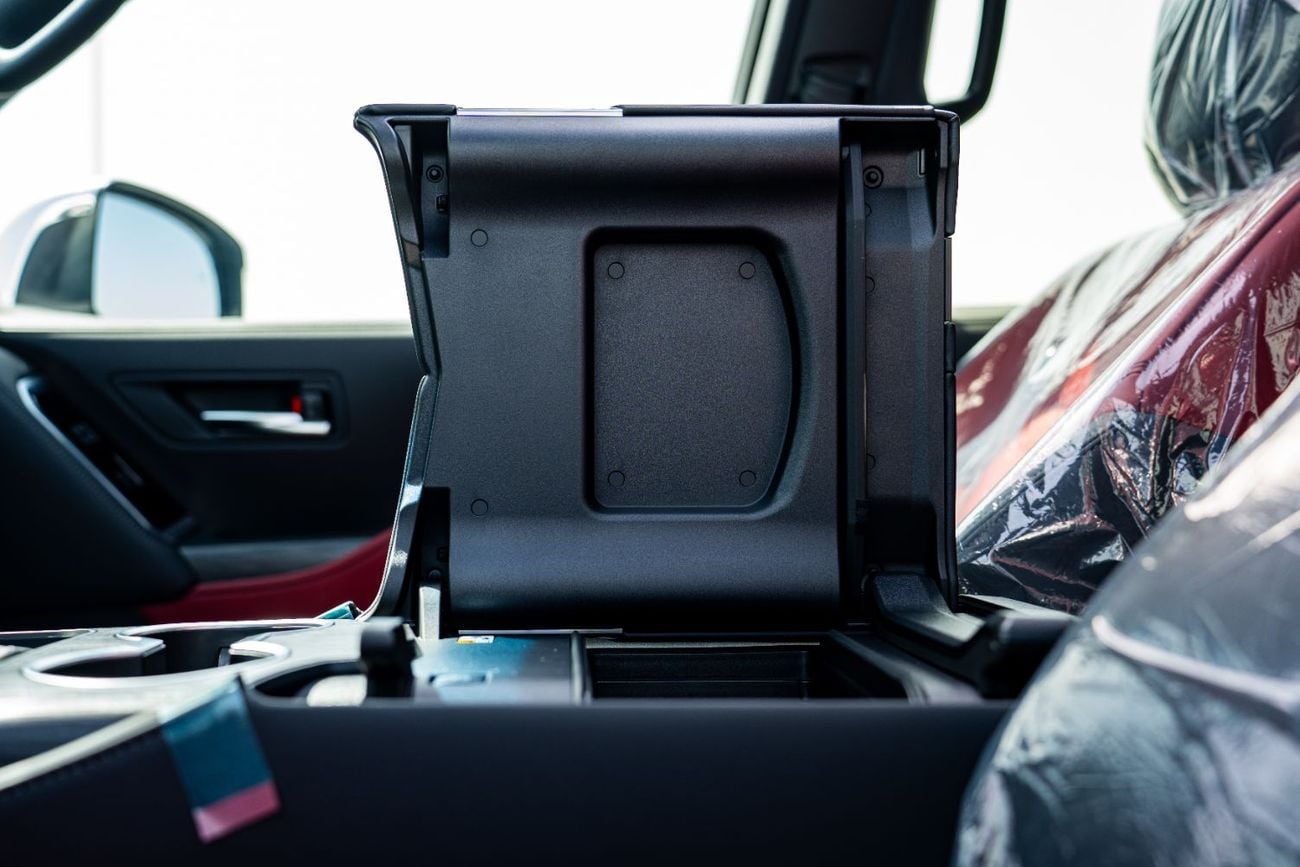 تويوتا لاند كروزر 2025 Toyota Land Cruiser VXS (3.5L Hipired