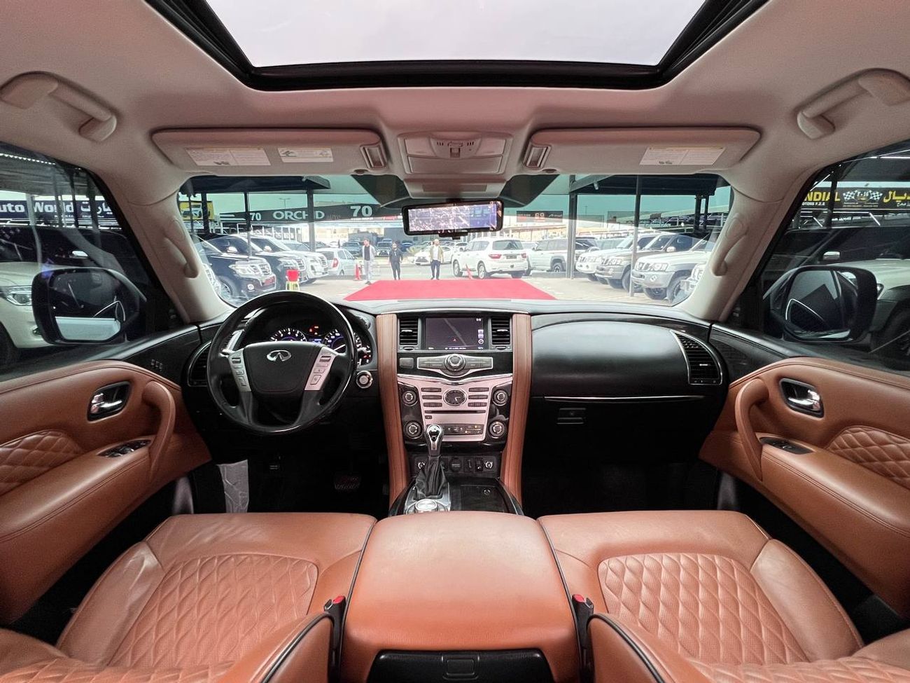 إنفينيتي QX80