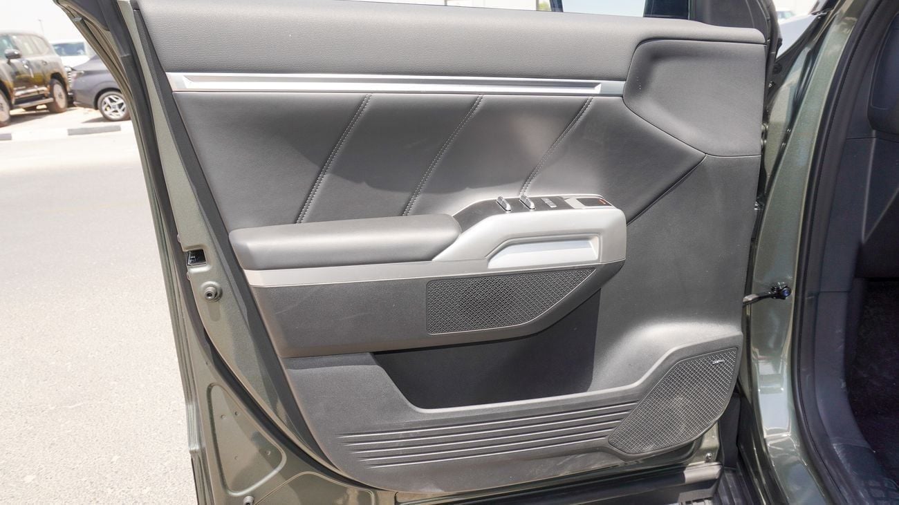 Changan Deepal G318 Brand New Changan Deepal Air Suspension 2024 1.5L 4WD Petrol|Silver/Black|N-DEP-AC-1.5-24| FOR LOCAL