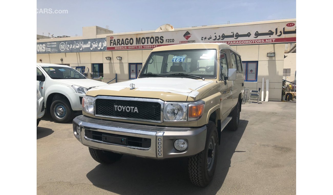 تويوتا لاند كروزر GRJ78 PETROL 4.0L