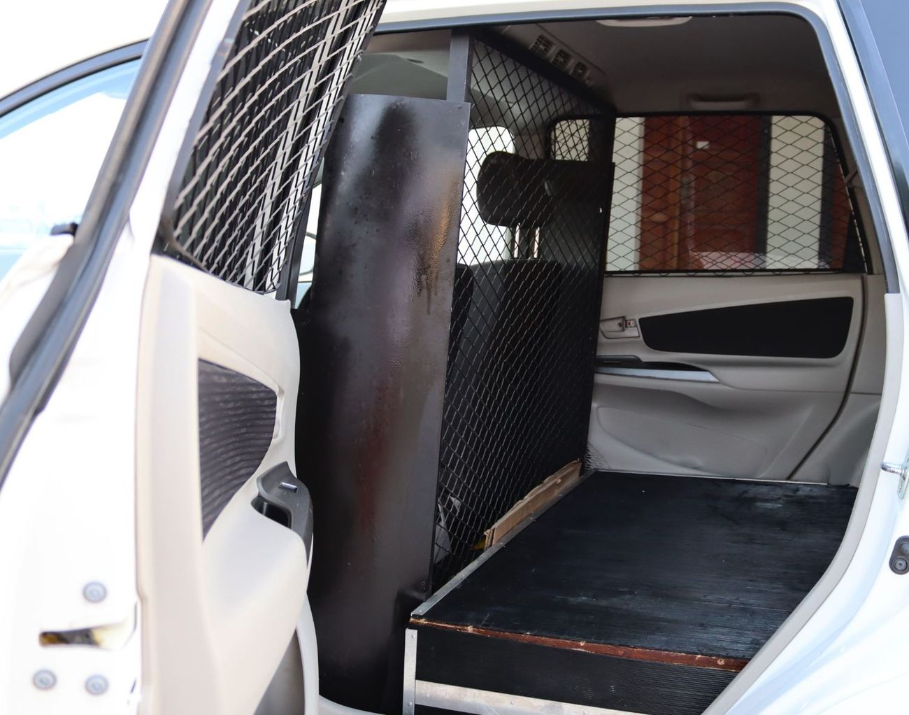 Toyota Avanza 2020 Toyota Avanza GLS (F650), 5dr MPV, 1.5L 4cyl Petrol, Automatic, Rear Wheel Drive