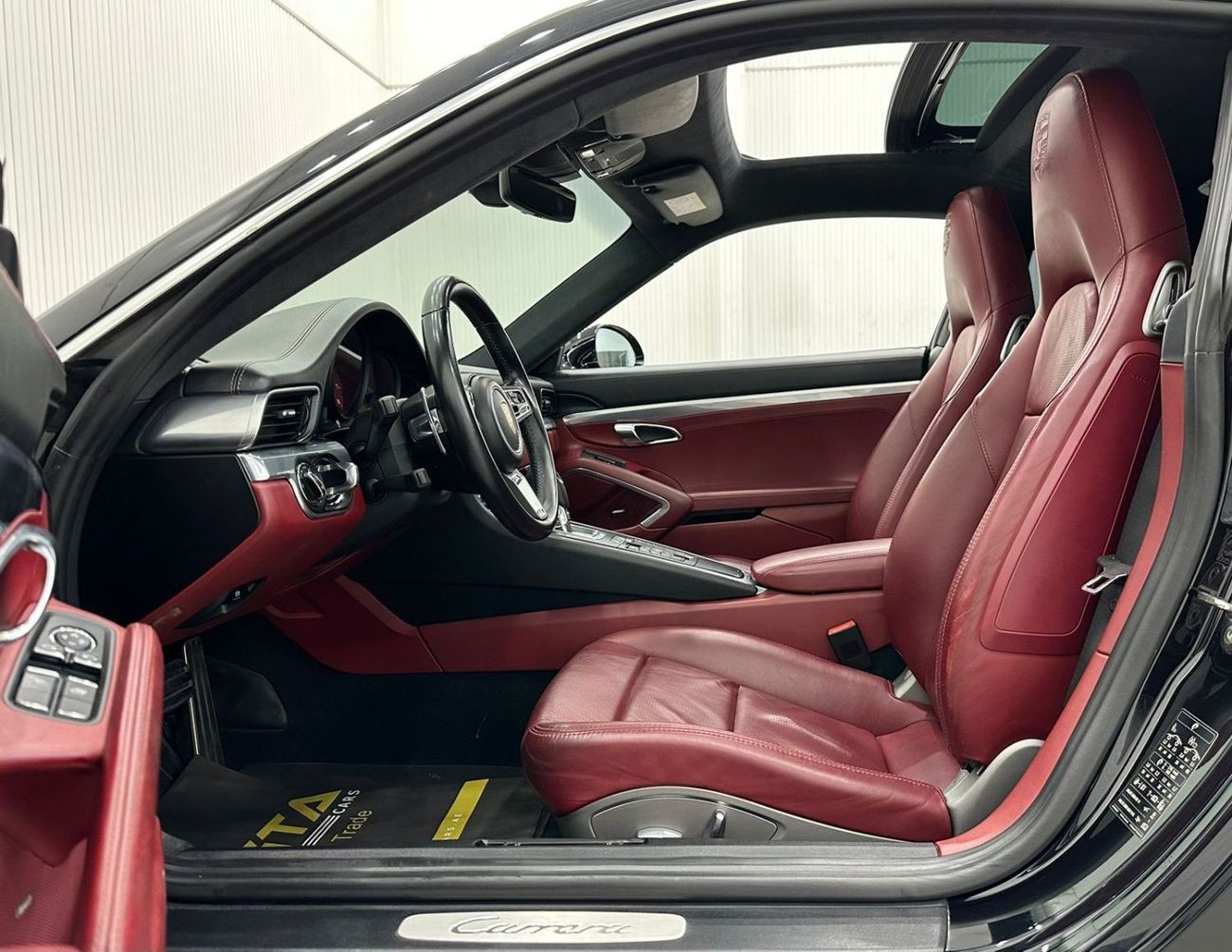 بورش 911 2017 Porsche 911 Carrera, March 2026 Al Nabooda Warranty, Full Agency Service History, GCC