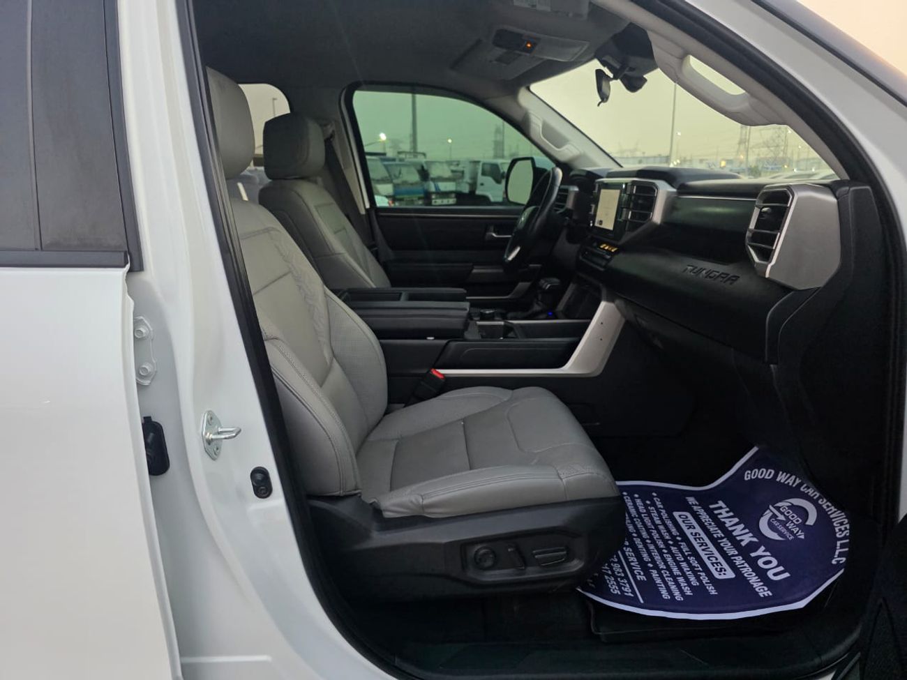 تويوتا تاندرا Crewmax