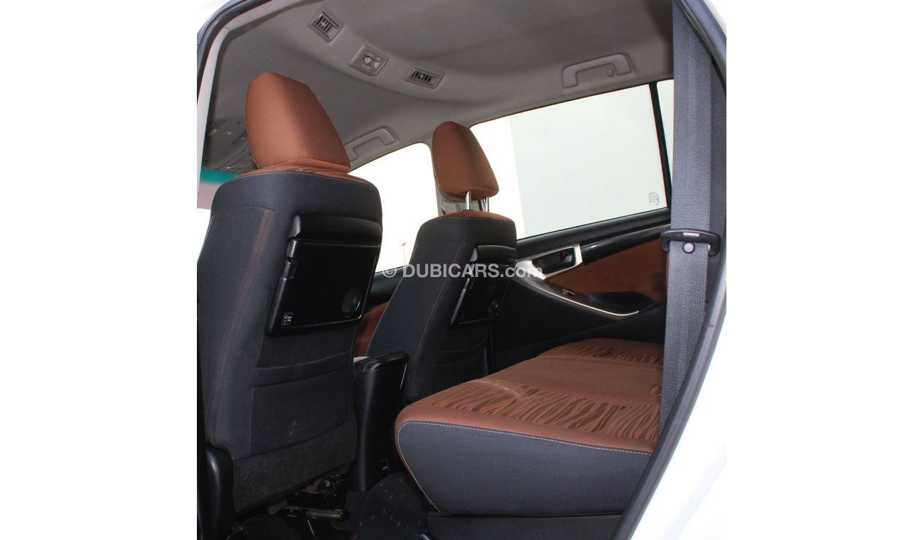 Toyota Innova toyota innova 2019 white GCC  2.7 excellent condtion without accident