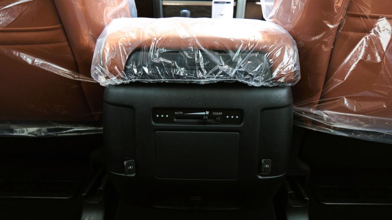 نيسان باترول NISSAN PATROL PLATINIUM V6 2024