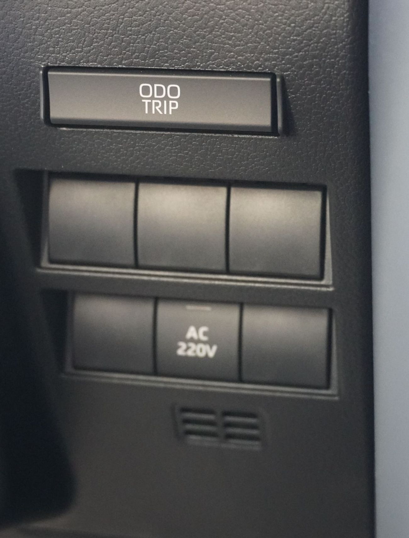 Toyota Land Cruiser 3.5T VXR Hybrid