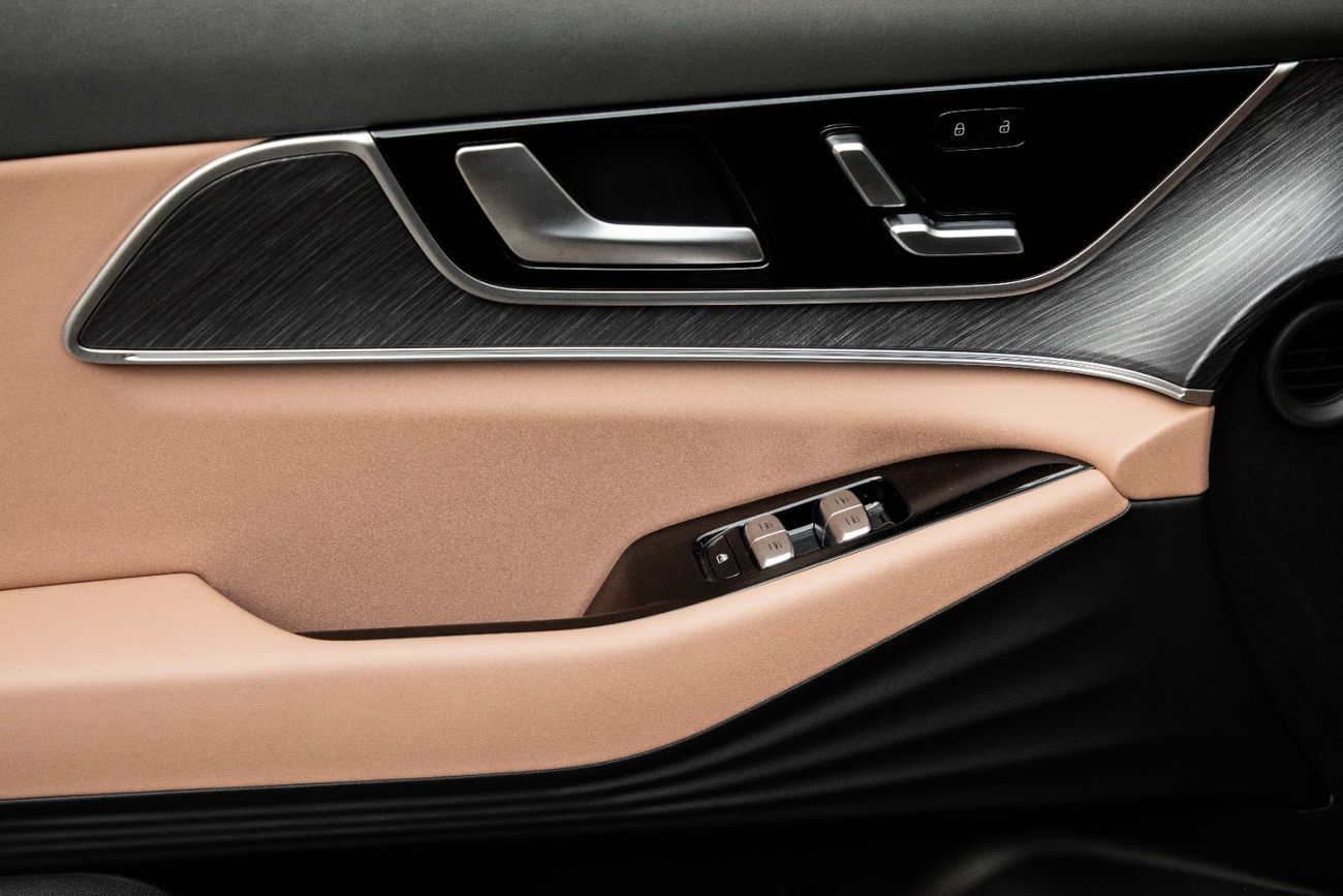 شيري تيجو 9 TIGGO 9 | 2,155 P.M | 0% Downpayment | AGENCY WARRANTY