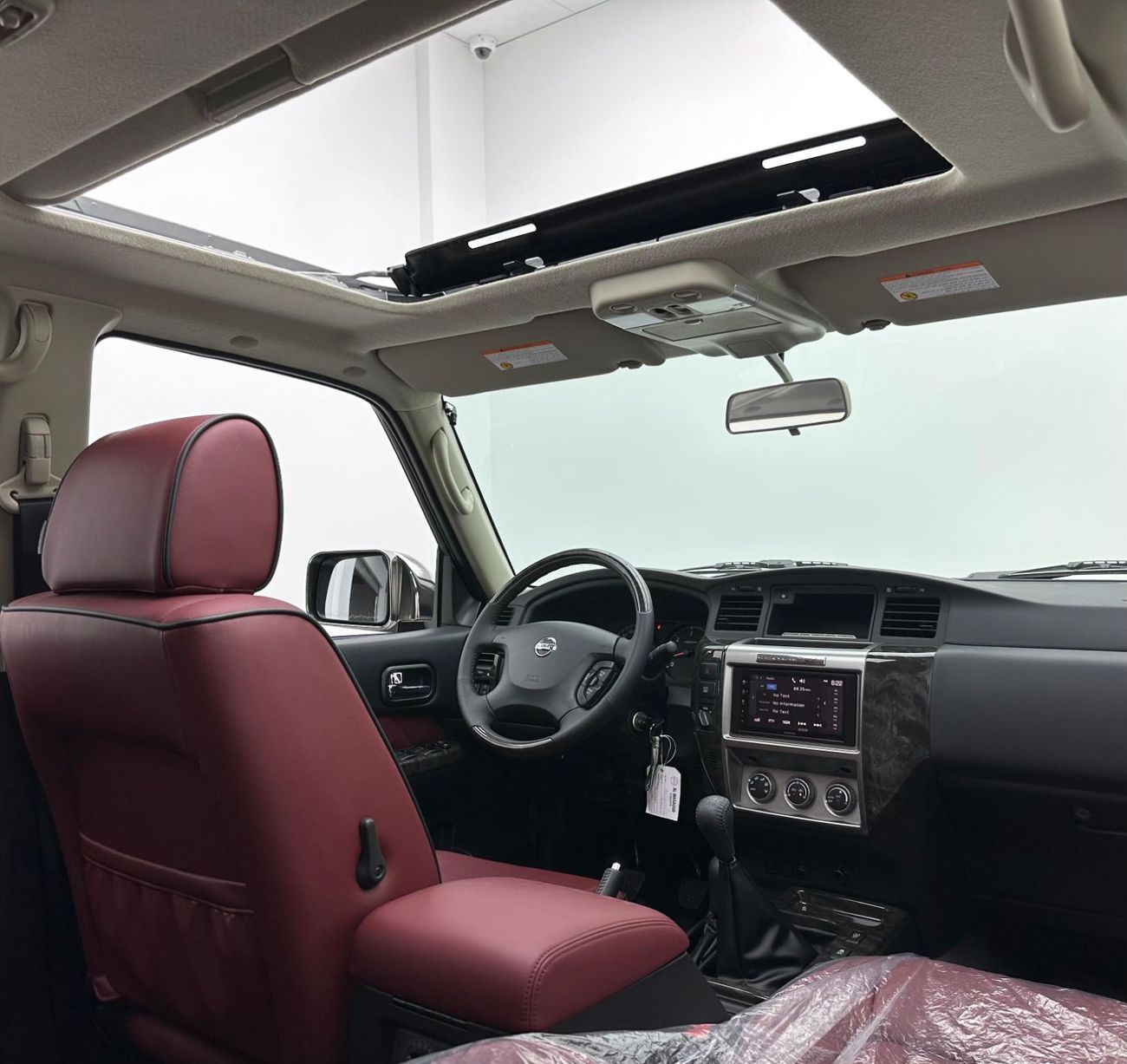 Nissan Patrol Super Safari 2024 Nissan Patrol Super Safari Al Ostoura, 2029 Agency Warranty, Agency FSH, GCC