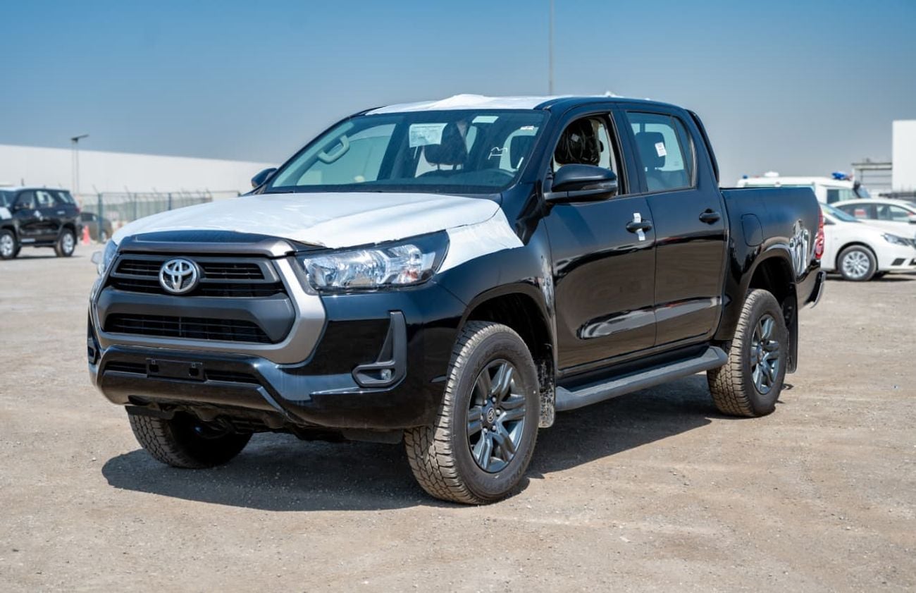 Toyota Hilux GLX 2.7L Medium Grade | Double Cabin | 4x4 | Automatic | Petrol