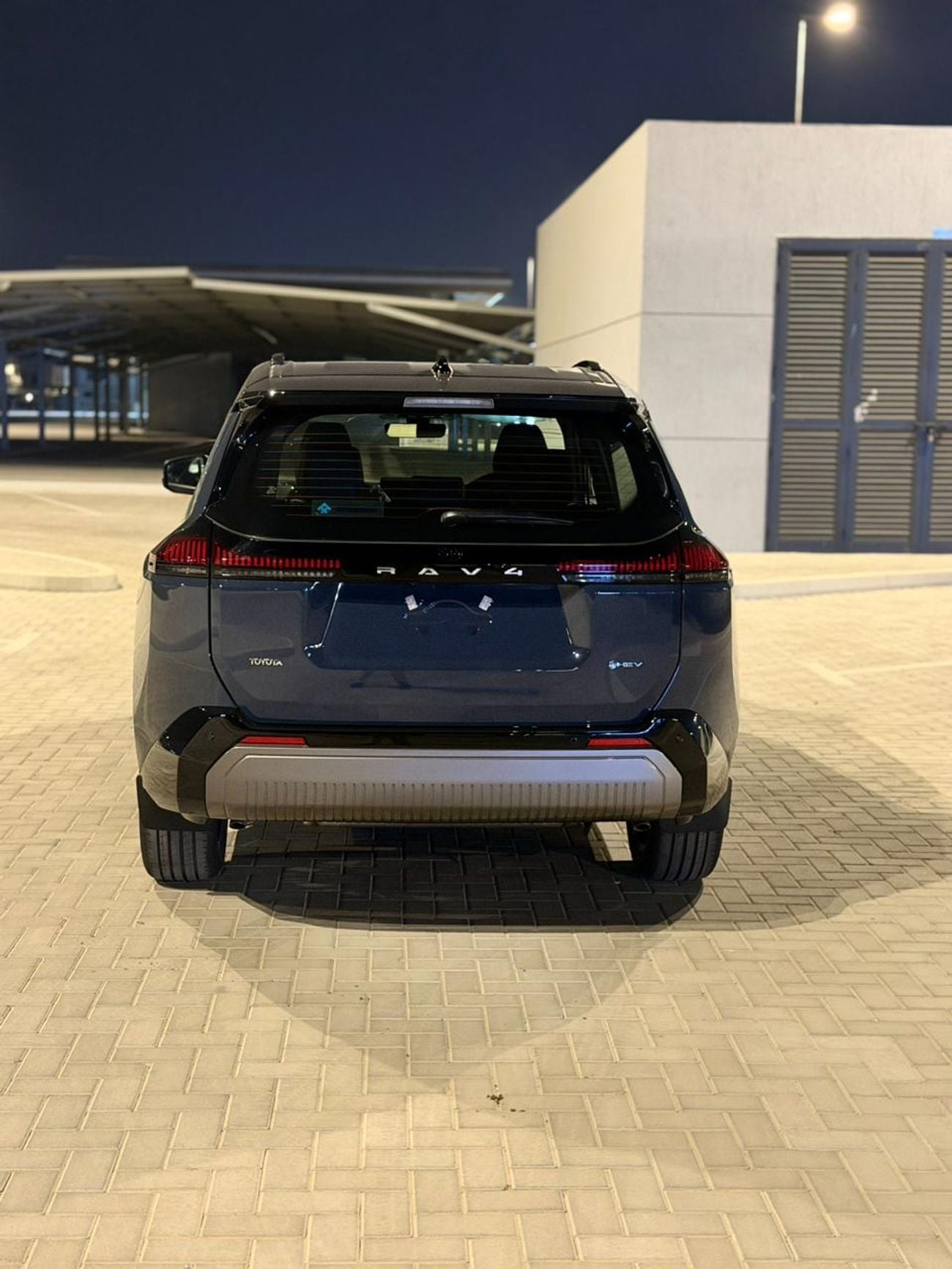 تويوتا راف ٤ VXR HEV