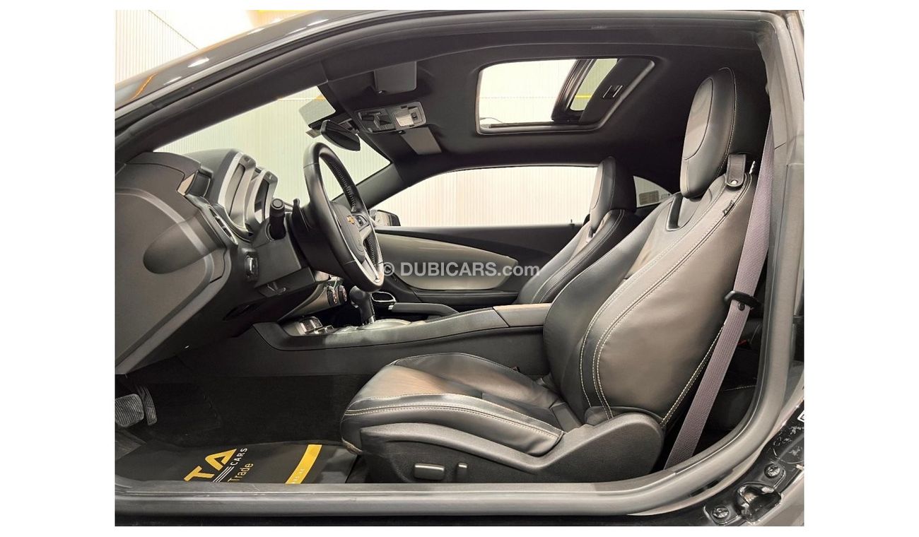 Chevrolet Camaro 2014 Chevrolet Camaro RS, Full Chevrolet Service History, Low Kms, GCC