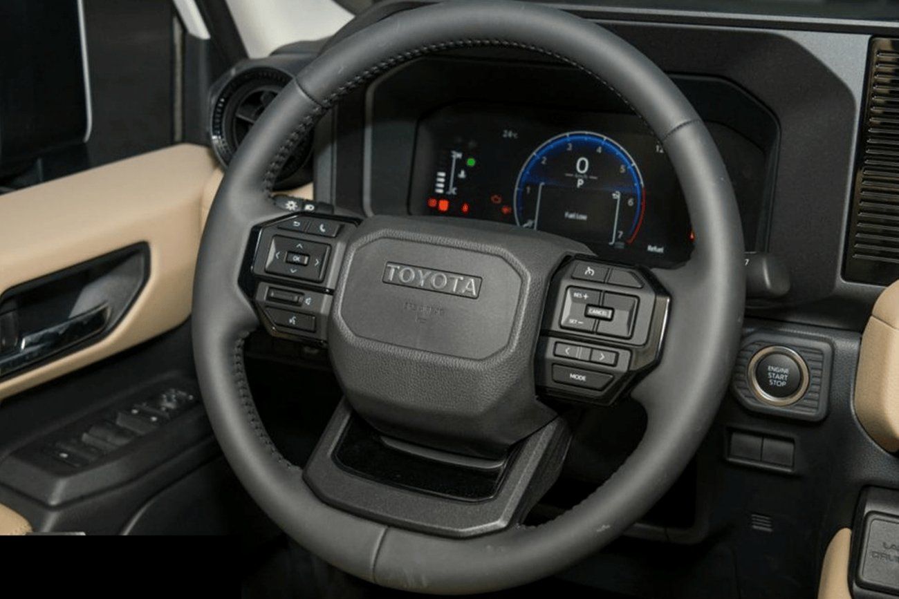 تويوتا برادو Mid ECTP2M021 – 2026 Toyota Prado – 2.7L Petrol Auto – White with Black Beige Interior
