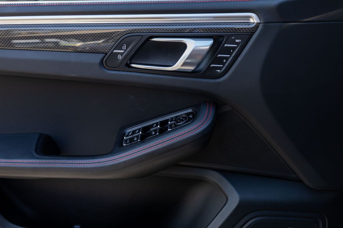 بورش ماكان GTS 2.9L (435 HP)