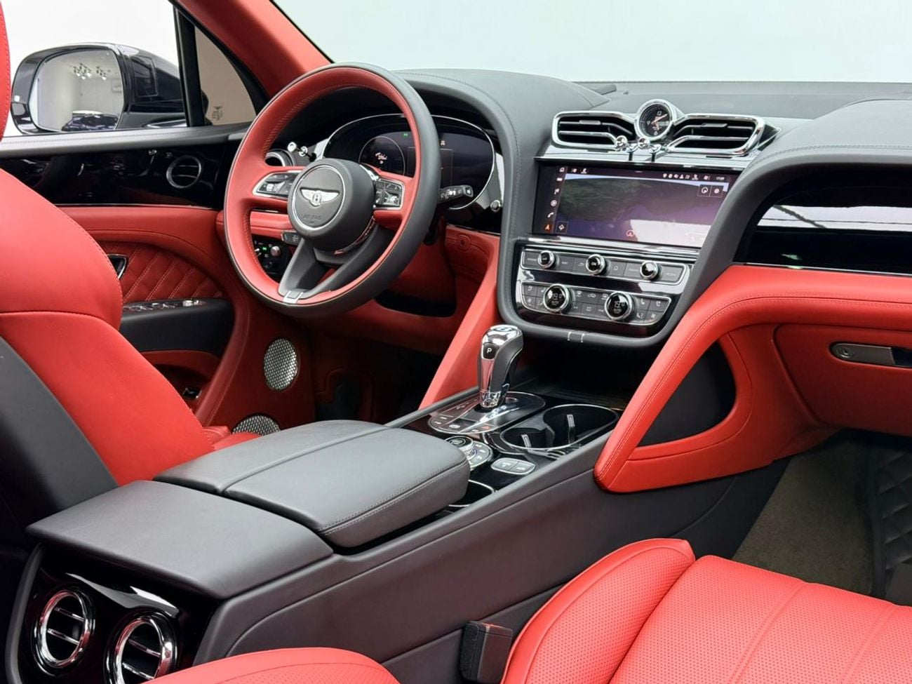 بنتلي بينتايجا 2023 Bentley Bentayga First Edition, Warranty, Full Service History, Fully Loaded, GCC