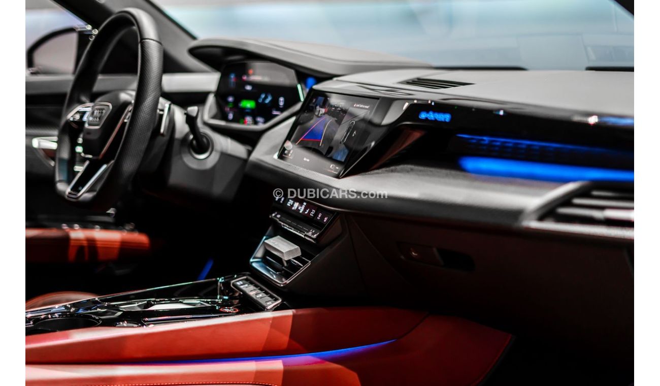 Audi etron 2022 Audi E-Tron GT, 2027 Audi Warranty + Service Contract, Carbon Interior, Low KMs, GCC