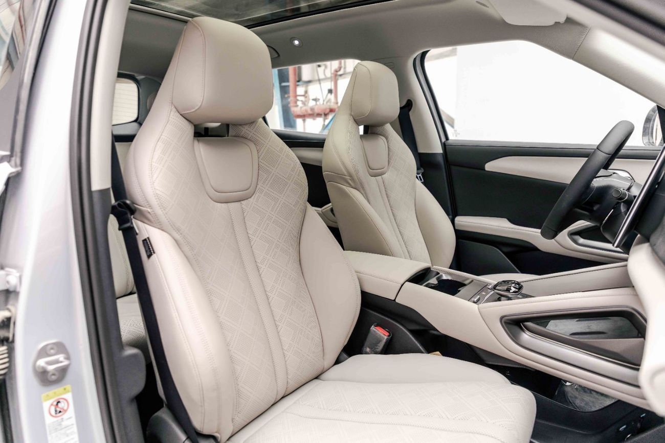 BYD Yuan Up Transcend - Grey Inside Beige | Export Only
