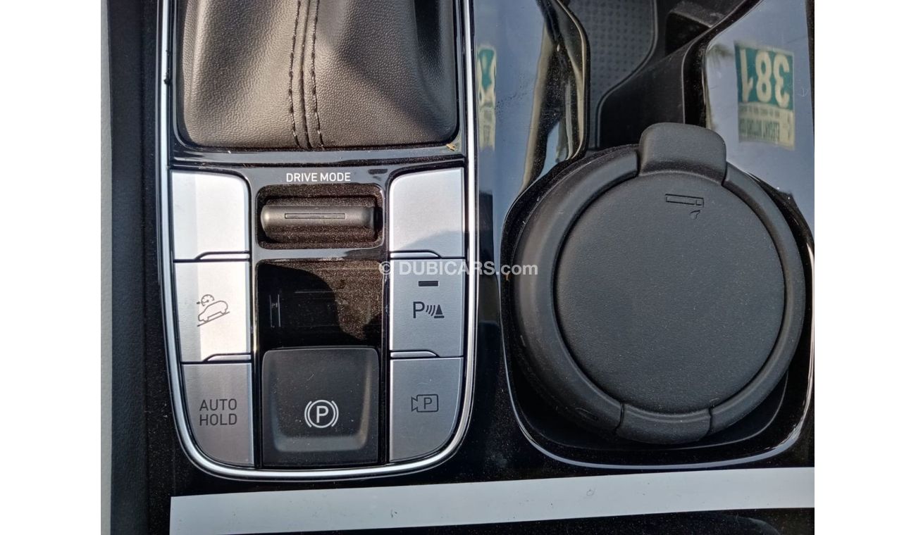 Hyundai Tucson TUCSON 2.0 L PETROL  4X2 2023MY  EXPORT ONLY