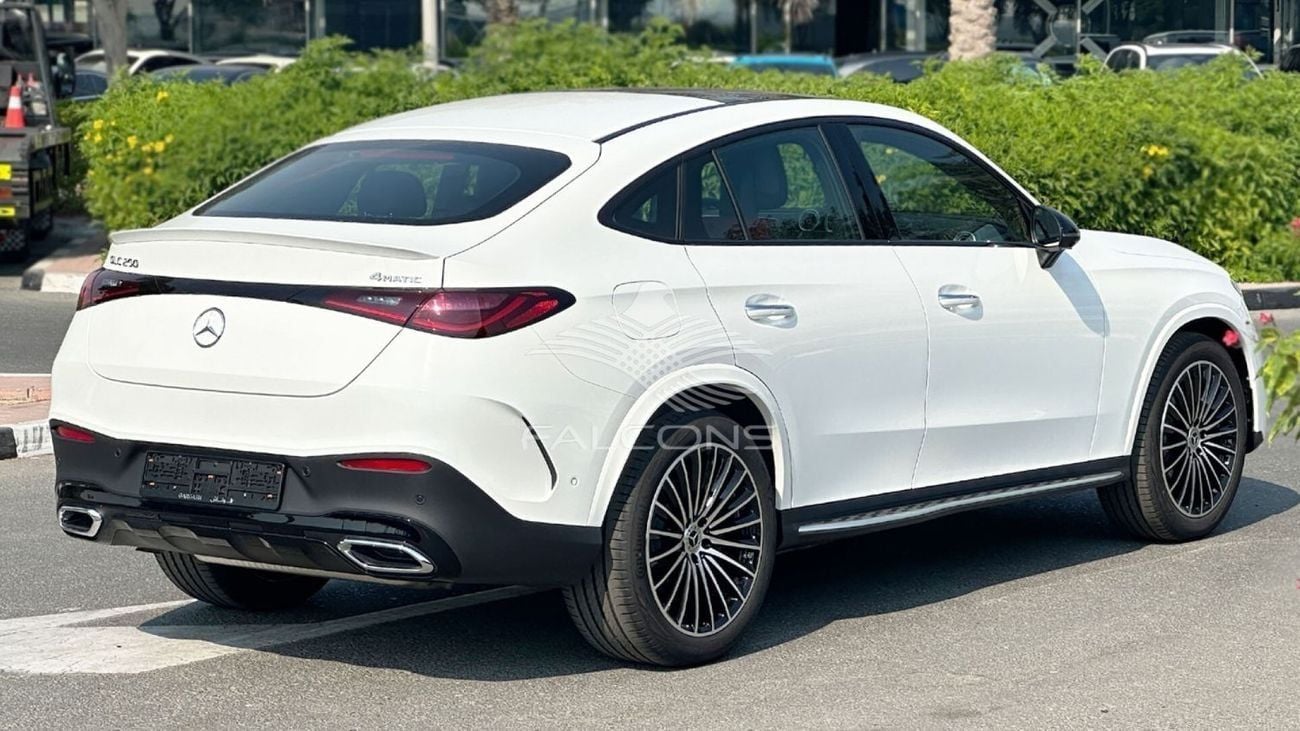 Mercedes-Benz GLC 200 Mercedes-Benz GLC 2.0L 4MATIC Coupe AT #GLC03