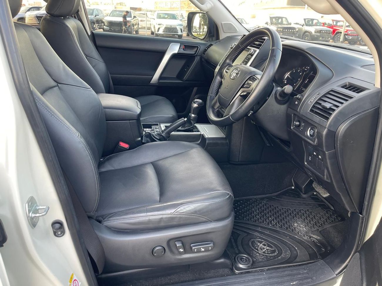 Toyota Prado TXL 2.8L