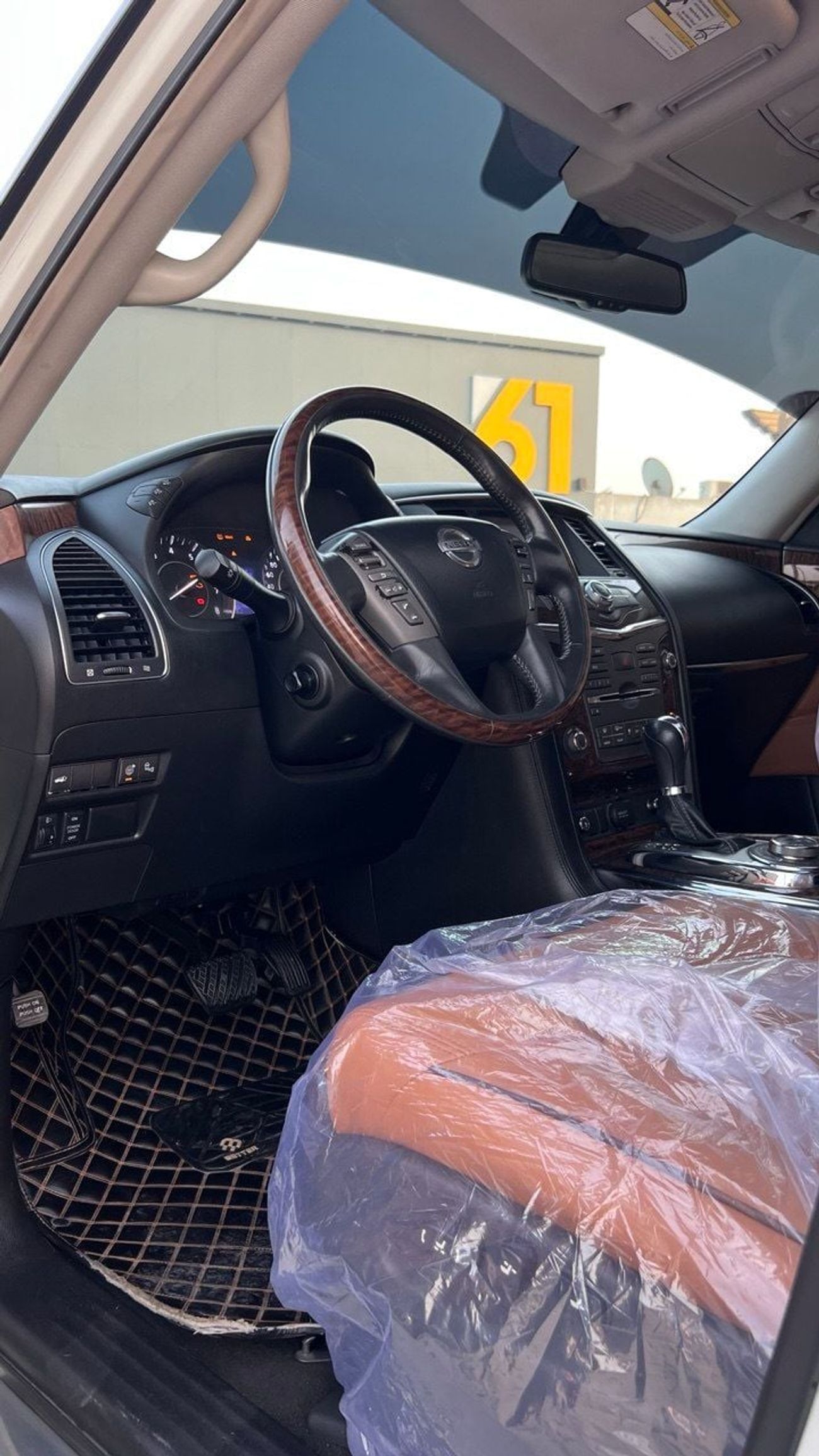 نيسان باترول LE Platinum 5.6L