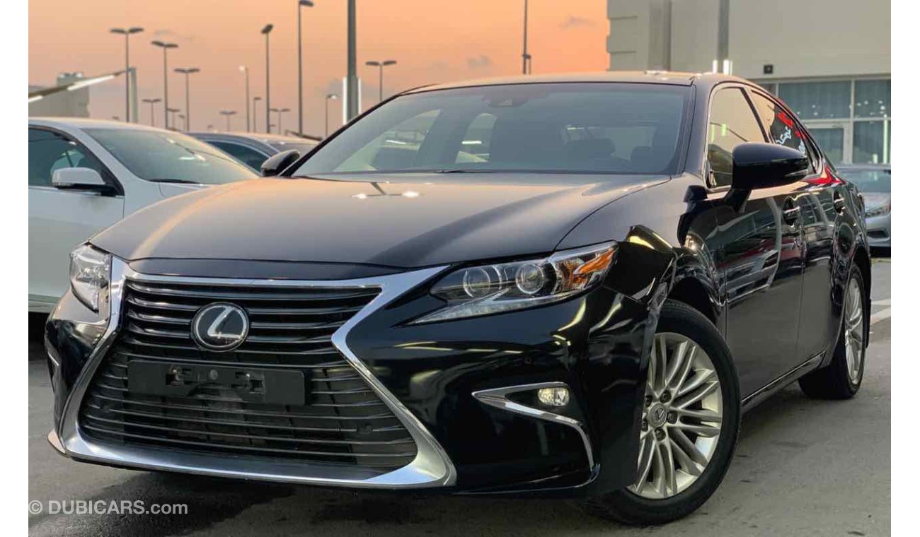 Lexus ES350 2016 بانوراما خليجي بدون حوادث فل مواصفات