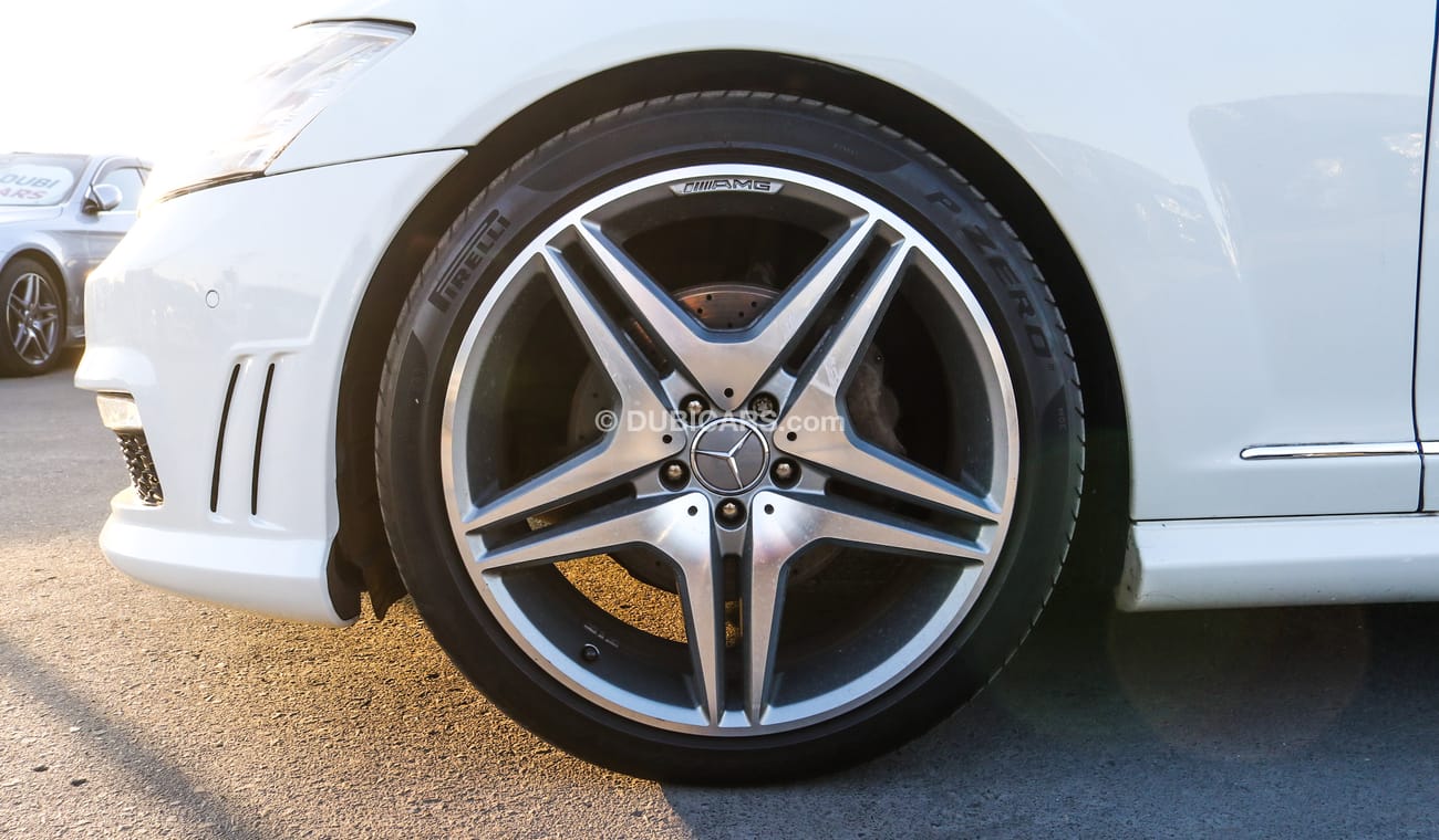 Mercedes-Benz S 550