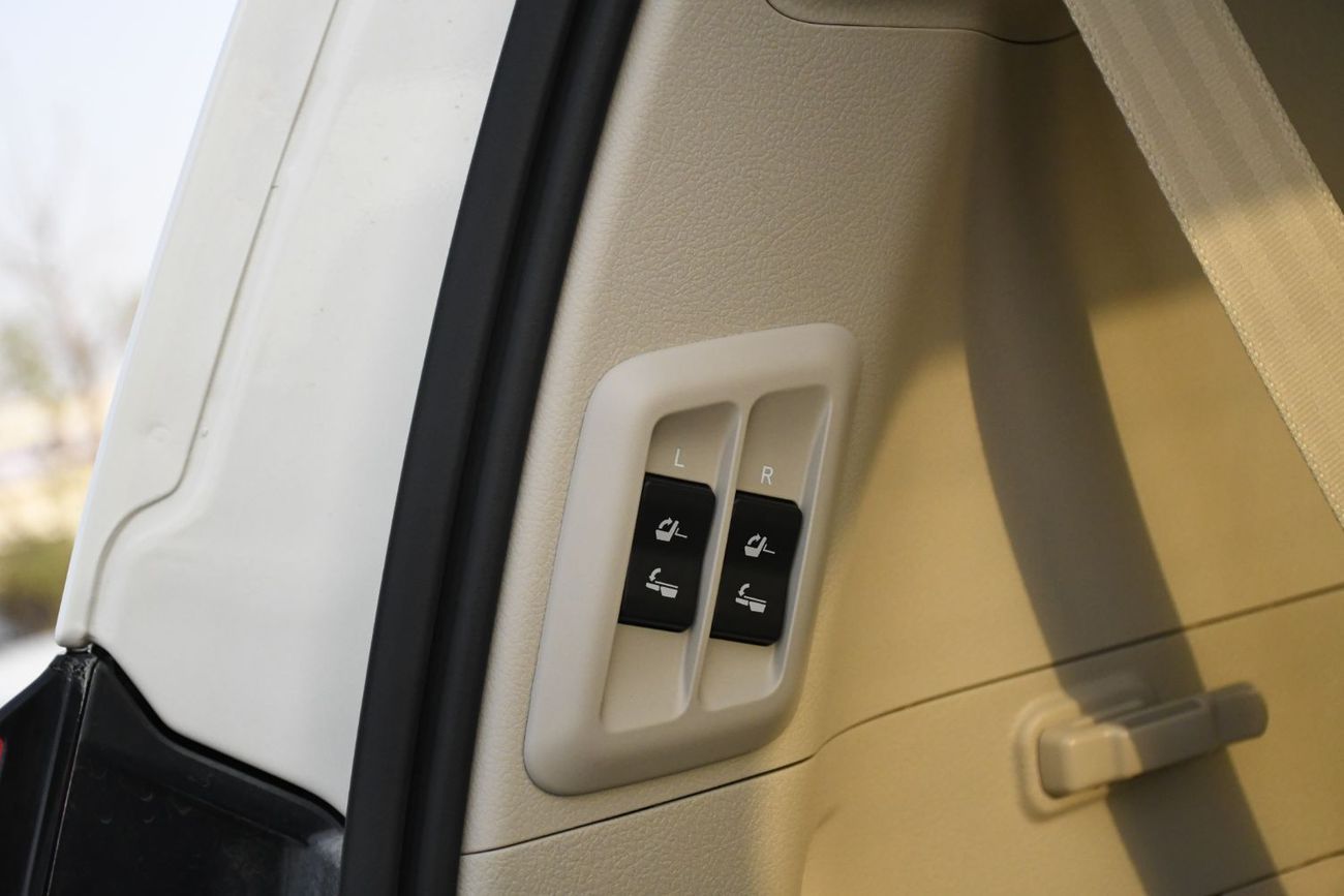 Toyota Prado VX 4.0L V6 full option (Ready Stock)