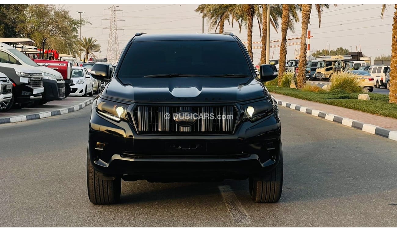 تويوتا برادو 2011 Fully Modified 'Black Beauty' 2.7L Petrol 4WD AT Push Start Leather Electric 7 Seats Tesla Scre