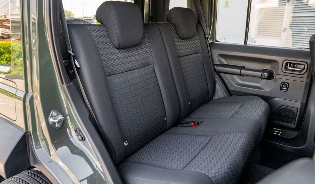سوزوكي جيمني 1.5L GLX (A/T)