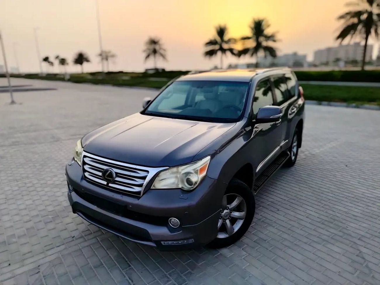 لكزس GX 460 Well Maintained GX 460 | GCC Specs | Reliable V8 Luxury SUV With Low KM