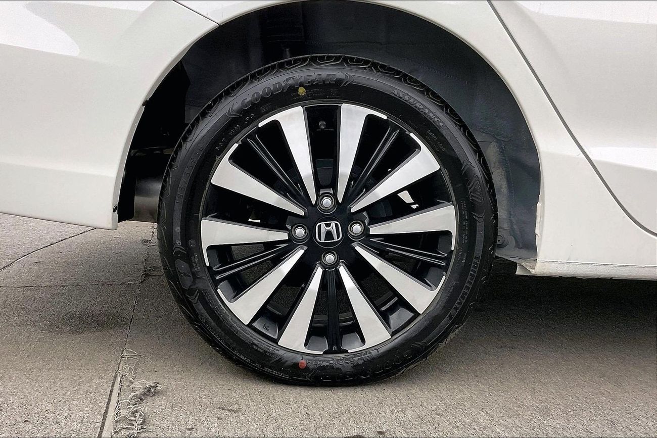 Honda City LX Sport | National Day | Start 2026 with the ideal drive | Guaranteed Warranty | 0 Down Payment